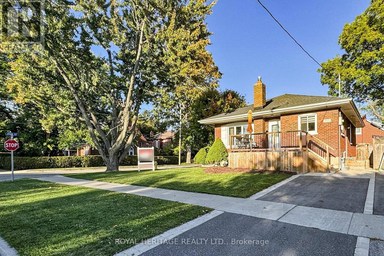 233 PALACE STREET — Whitby (Downtown Whitby), Ontario - Main photo