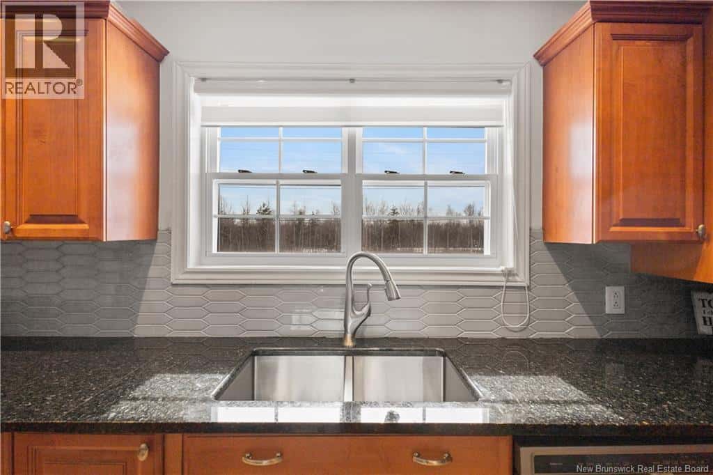 1 Silverwood Drive — Miramichi, New Brunswick - Photo 4 of 37