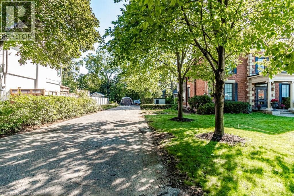 182 CONCESSION Street — Hamilton, Ontario - Main photo