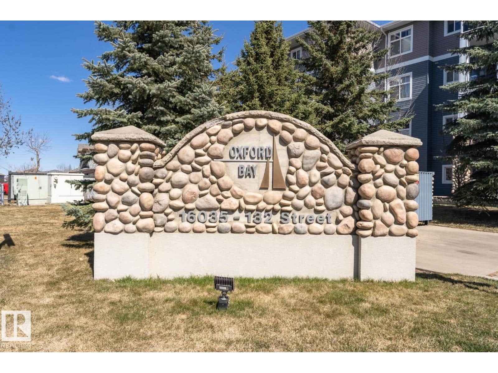 #113 16035 132 ST NW - Photo 2 of 40, Edmonton, Alberta