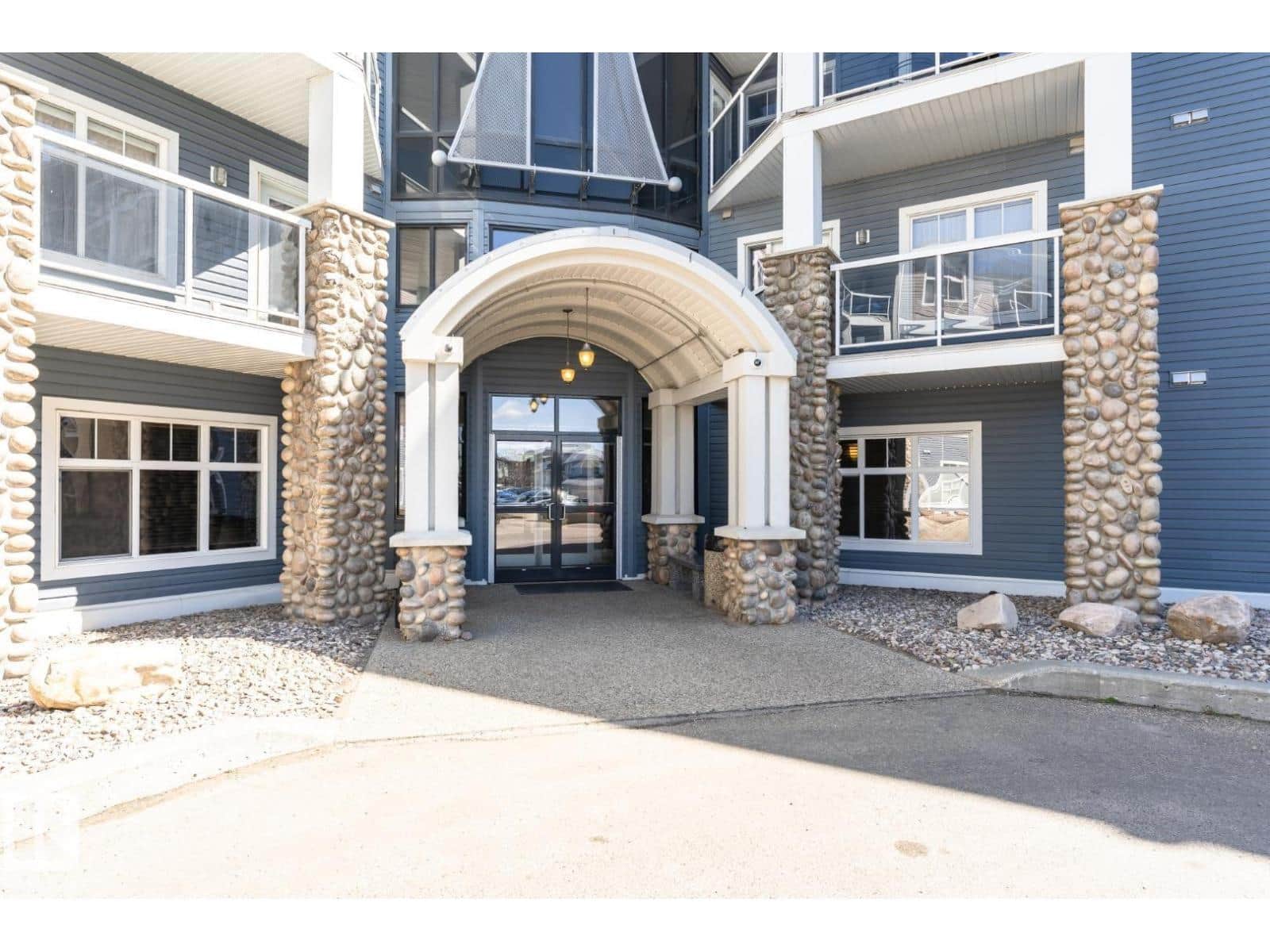 #113 16035 132 ST NW - Photo 5 of 40, Edmonton, Alberta