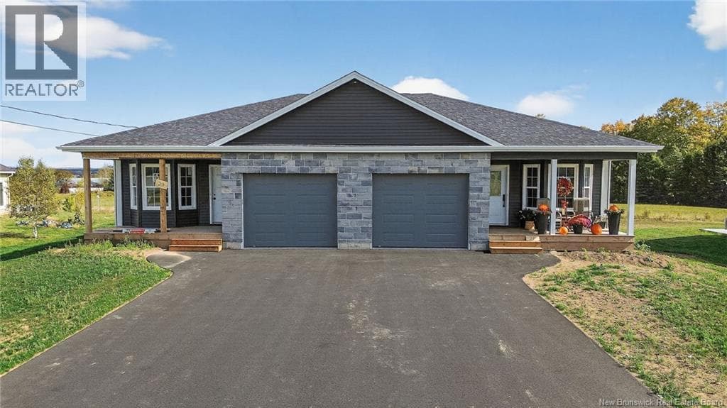 15 Braam Crescent — Hillsborough, New Brunswick - Main photo