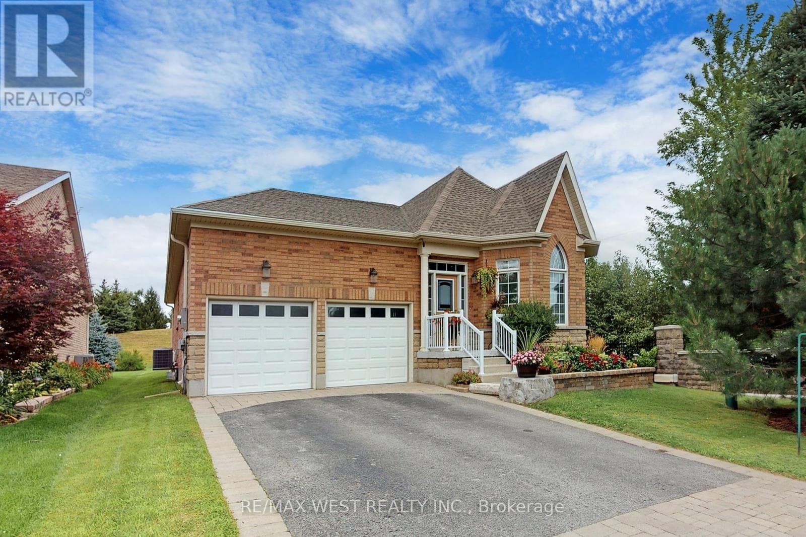 9 ABERFOYLE MILL CRESCENT — Puslinch (Aberfoyle), Ontario - Main photo