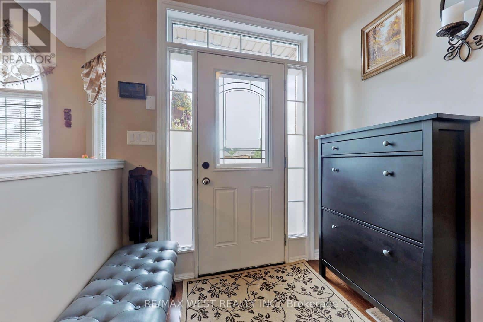 9 ABERFOYLE MILL CRESCENT — Puslinch (Aberfoyle), Ontario - Photo 3 of 48