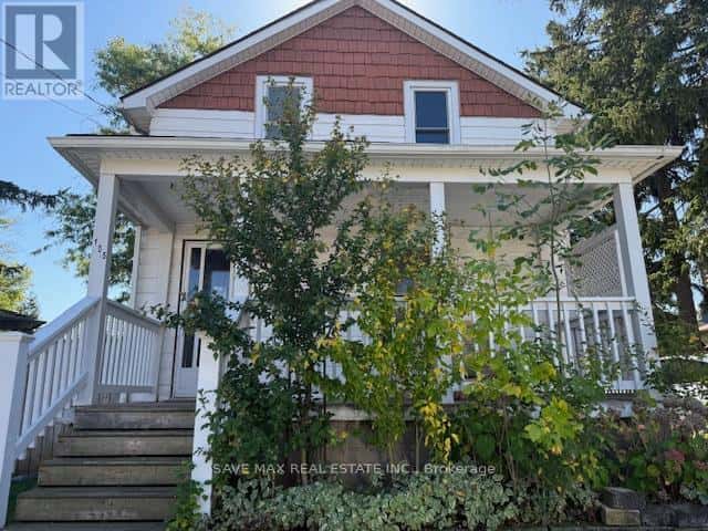 105 BALD STREET — Welland (Broadway), Ontario - Photo 3 of 46