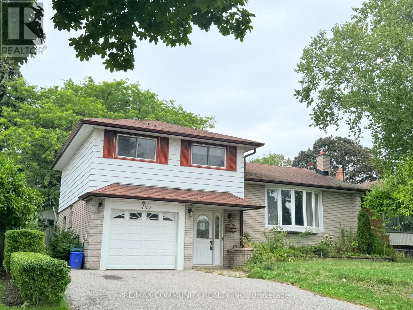 157 LABRADOR DRIVE — Oshawa (Donevan), Ontario - Main photo