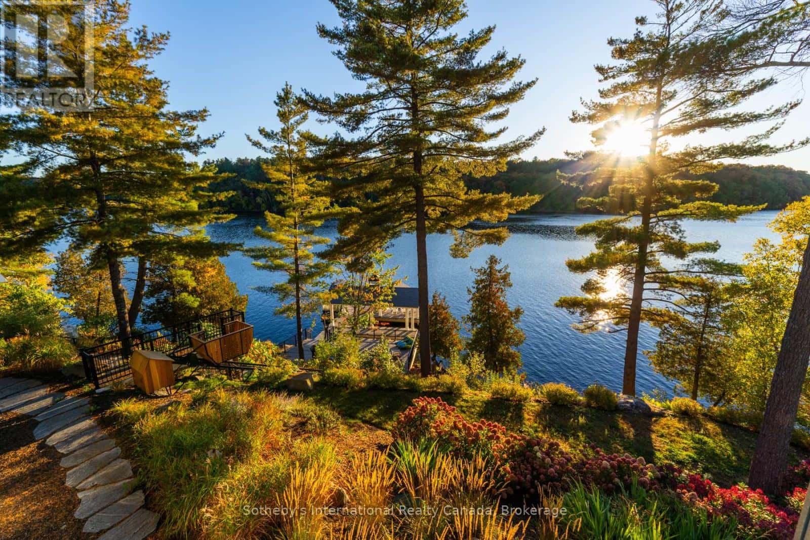 Huntsville (Stisted), Ontario — Huntsville (Stisted), Ontario - Photo 5 of 49