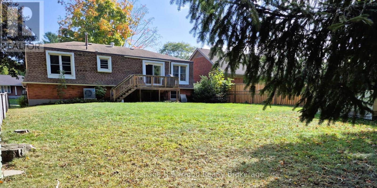 15 TROTTIER DRIVE - Photo 2 of 23, Tillsonburg, Ontario