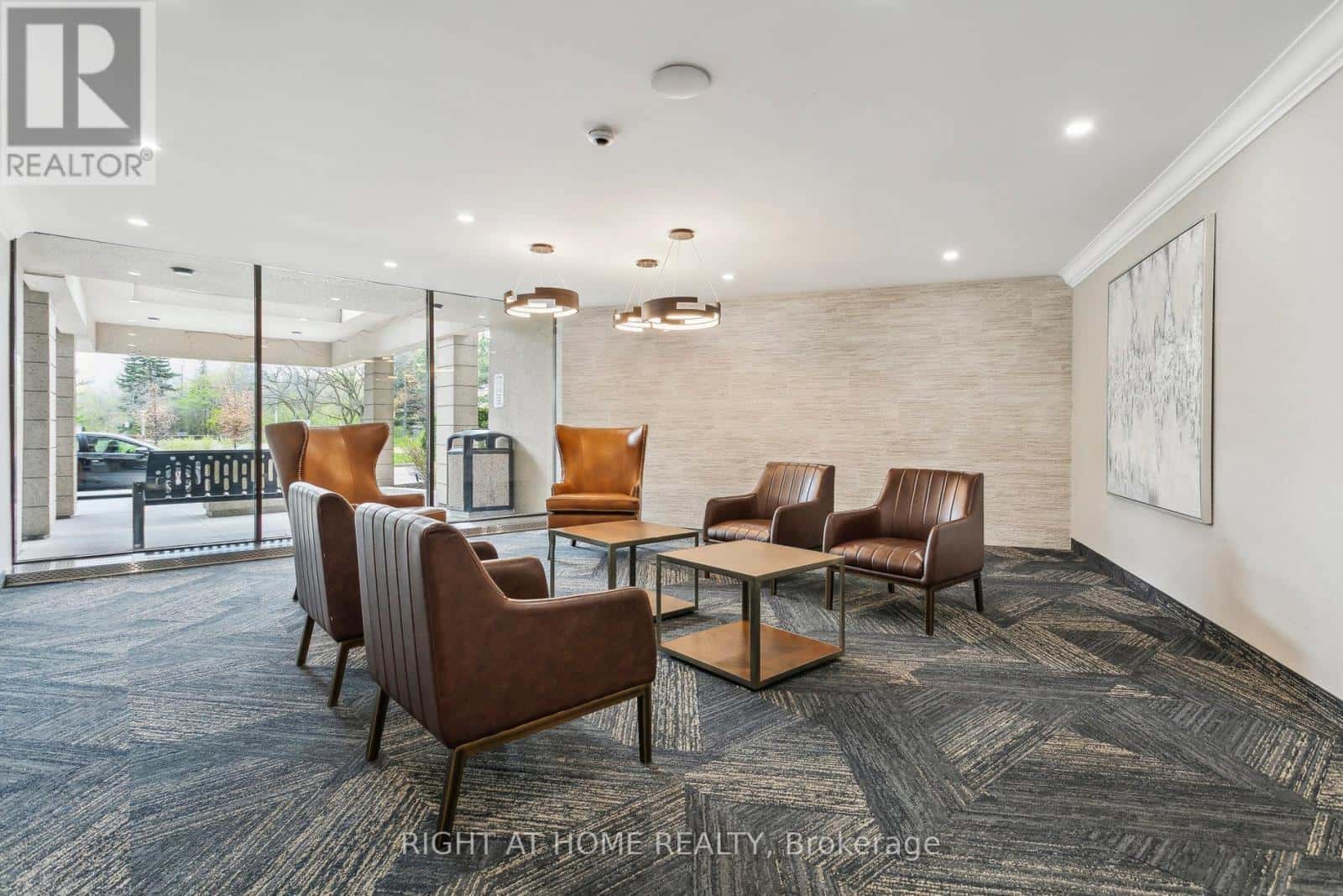 1616 - 451 THE WEST MALL — Toronto (Etobicoke West Mall), Ontario - Photo 5 of 43