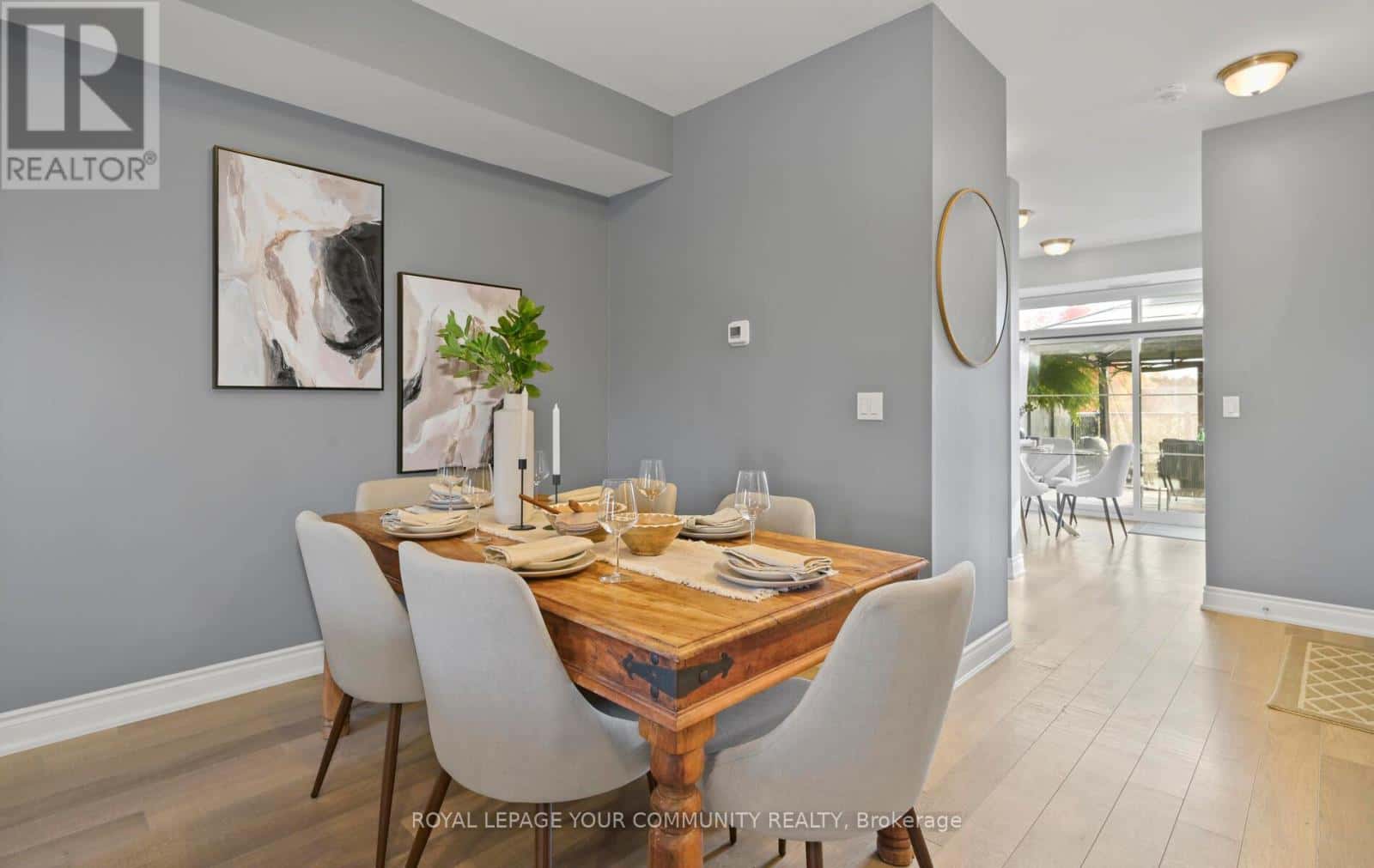 Whitby (Brooklin), Ontario — Whitby (Brooklin), Ontario - Photo 5 of 38