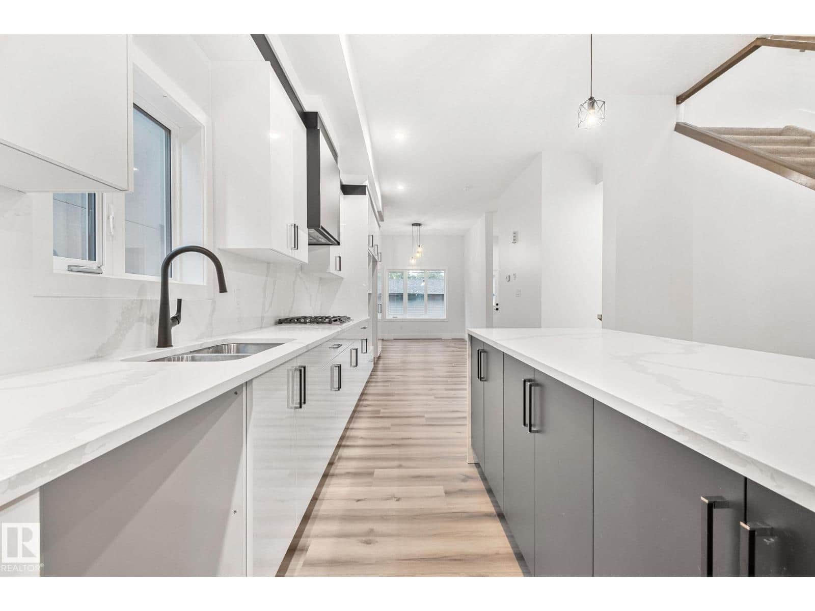 11032 128 ST NW - Photo 2 of 52, Edmonton, Alberta