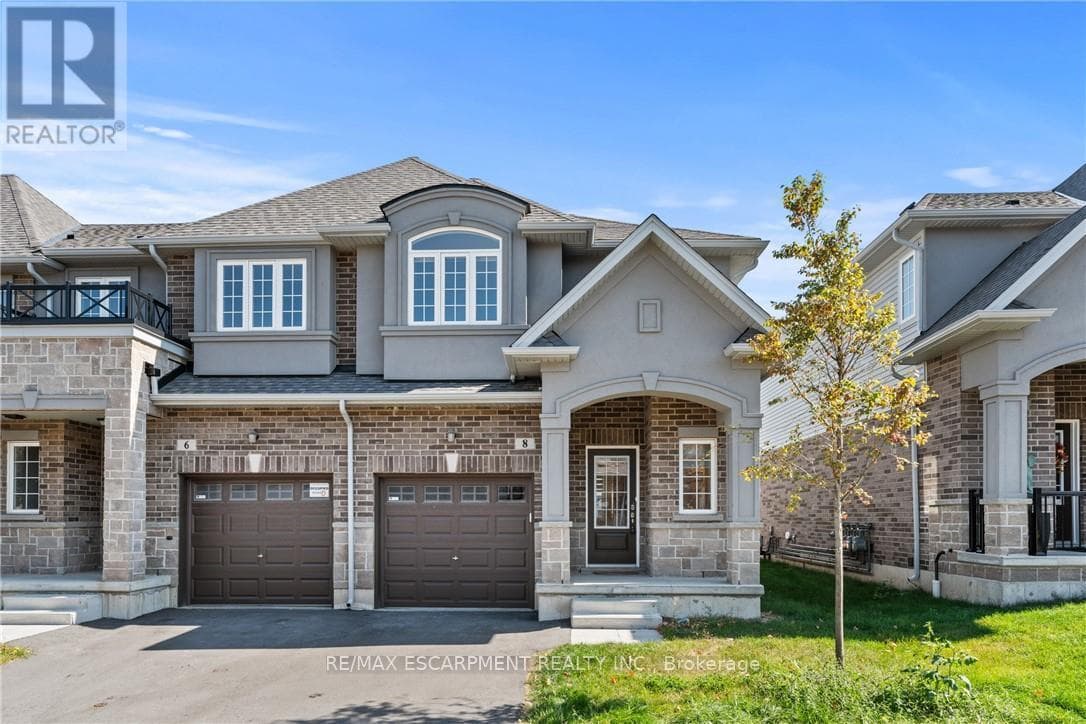 8 LINDEN PARK LANE — Hamilton (Hill Park), Ontario - Main photo