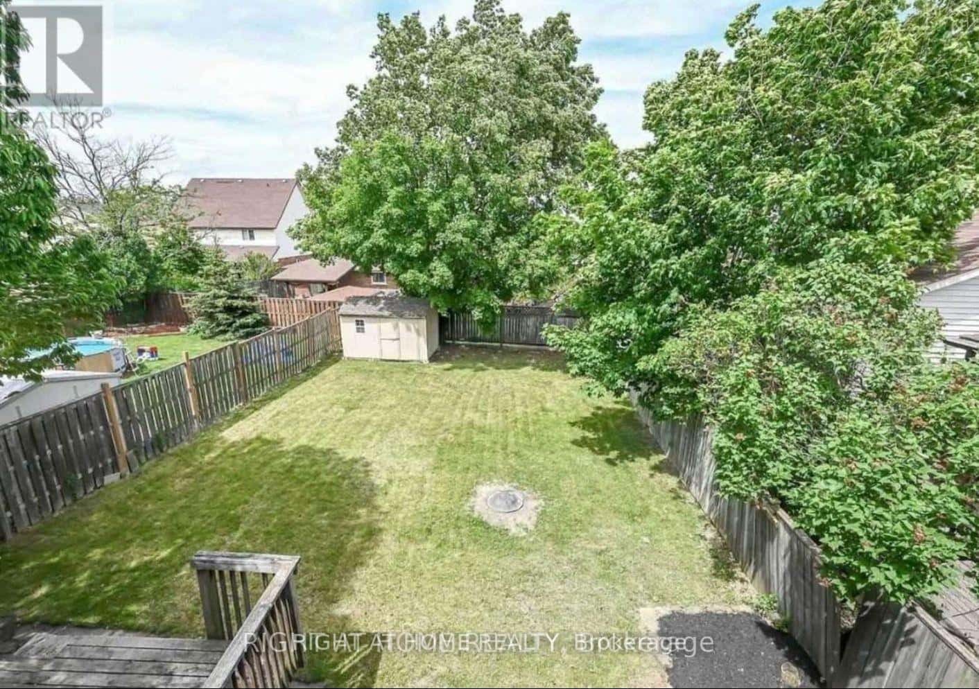 1025 STONE CHURCH ROAD E — Hamilton (Quinndale), Ontario - Photo 3 of 9