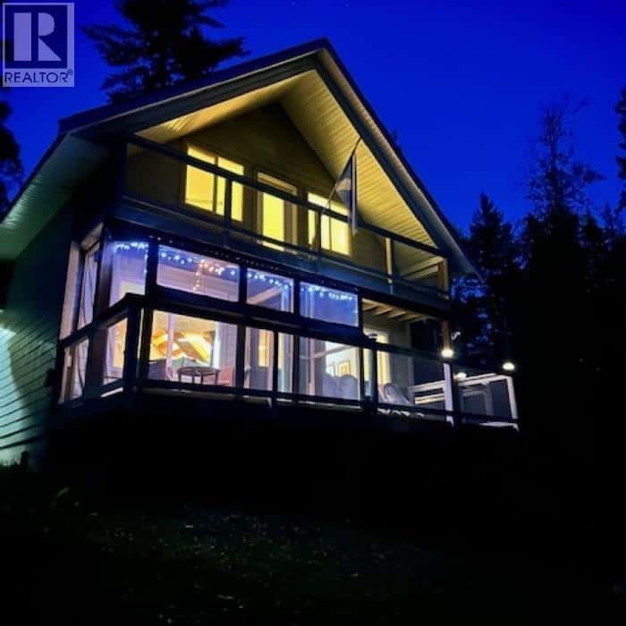 3557 CANDLE DRIVE — Canim Lake, British Columbia - Photo 2 of 38
