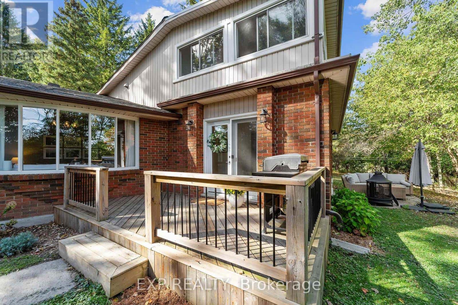 200 HARRIS ROAD — Middlesex Centre (Delaware Town), Ontario - Photo 4 of 39