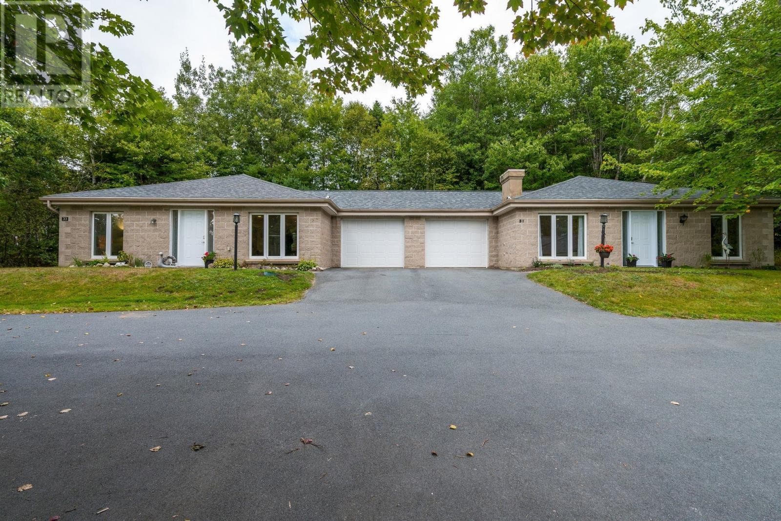 31-33 Birch Grove — Upper Tantallon, Nova Scotia - Main photo