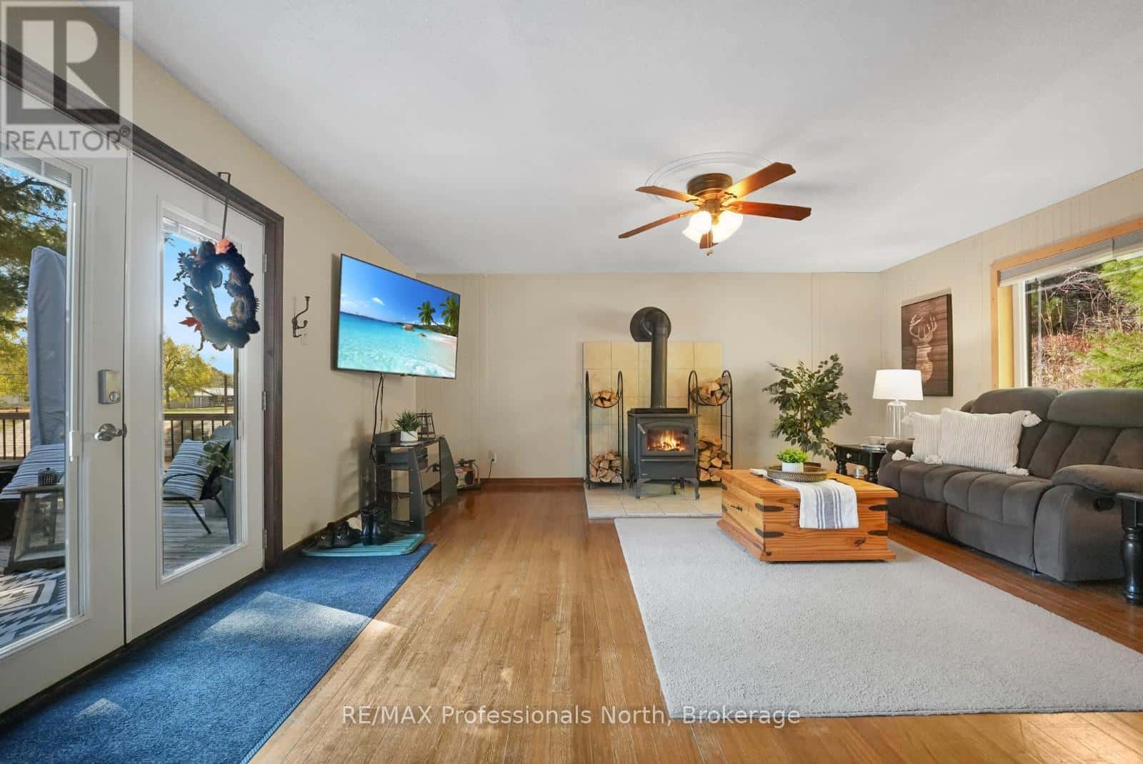 1123 HARCOURT ROAD — Dysart et al (Harcourt), Ontario - Photo 4 of 40