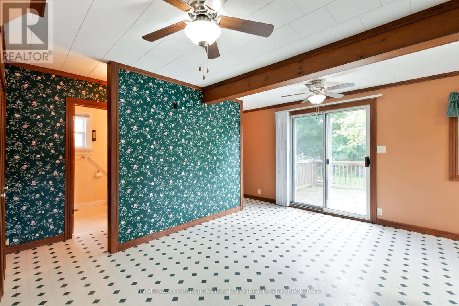 44 SHAKESPEARE STREET — Bayham (Port Burwell), Ontario - Photo 4 of 41