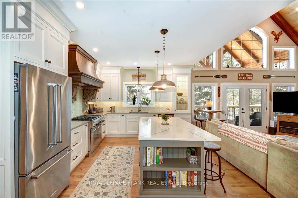 355 WEST DIAMOND LAKE ROAD — Hastings Highlands (Herschel Ward), Ontario - Photo 5 of 43