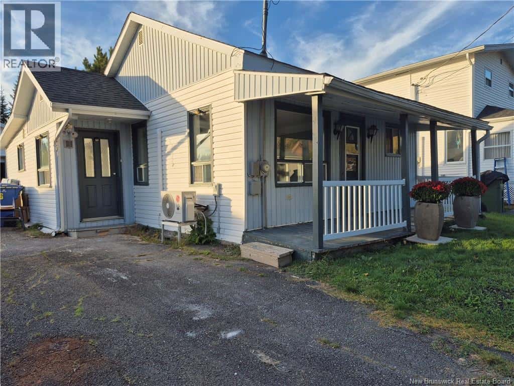 6 Damase Street — Saint-Basile, New Brunswick - Photo 4 of 19