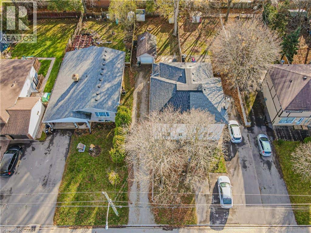 126 POPLAR Avenue — Acton, Ontario - Photo 2 of 27