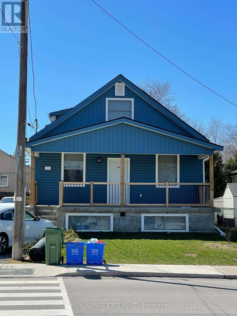 LOWER - 176 QUEENSDALE AVENUE — Hamilton (Centremount), Ontario - Photo 2 of 12