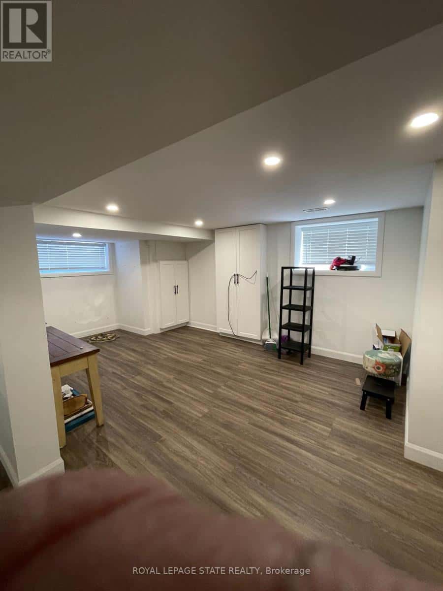 LOWER - 176 QUEENSDALE AVENUE — Hamilton (Centremount), Ontario - Photo 5 of 12