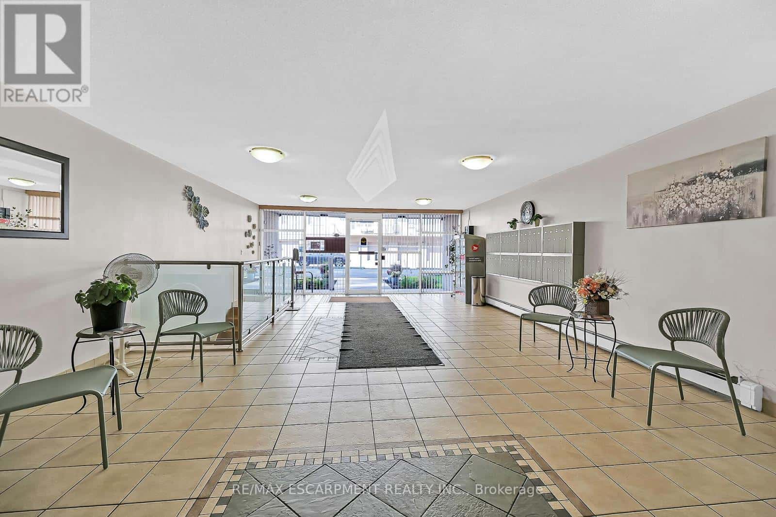 404 - 510 QUEENSTON ROAD — Hamilton (Corman), Ontario - Photo 5 of 42