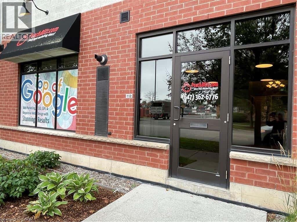 170 ROCKHAVEN Lane Unit# 112 — Waterdown, Ontario - Photo 2 of 20