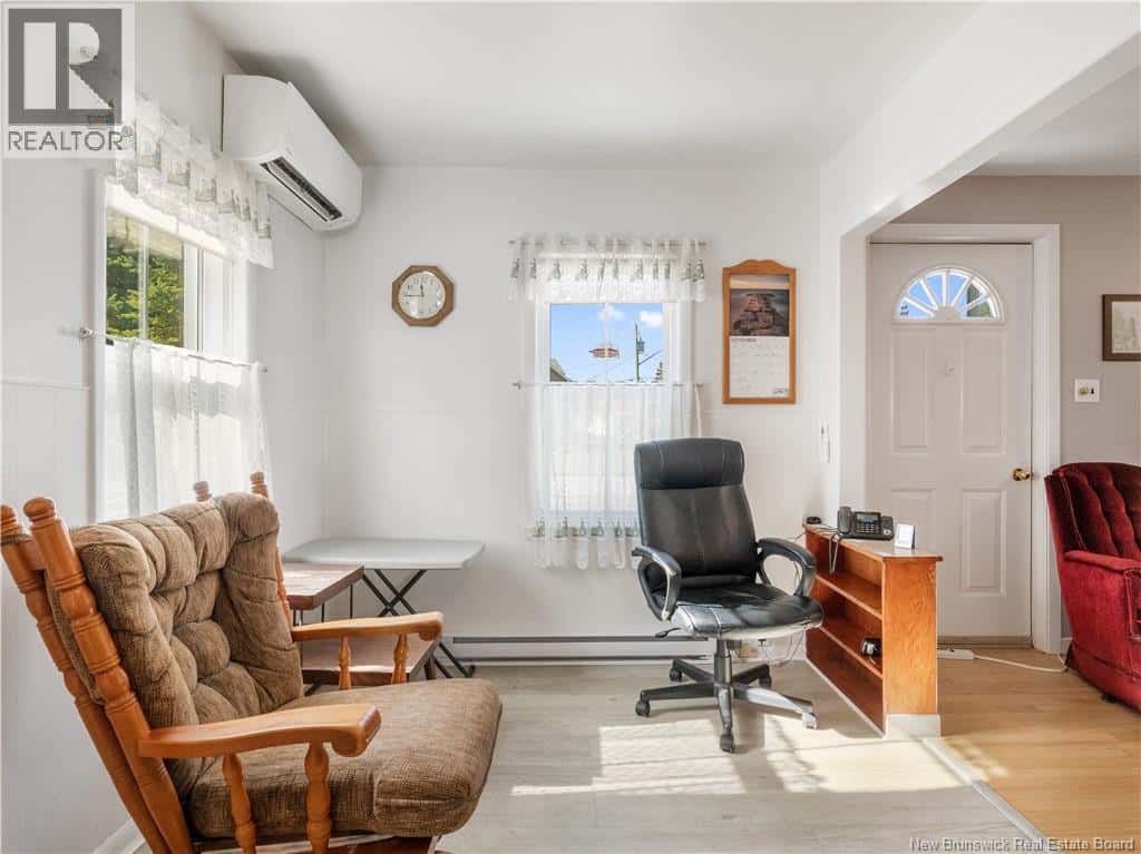 59 Bellevue Street — Saint-Louis-De-Kent, New Brunswick - Photo 5 of 23