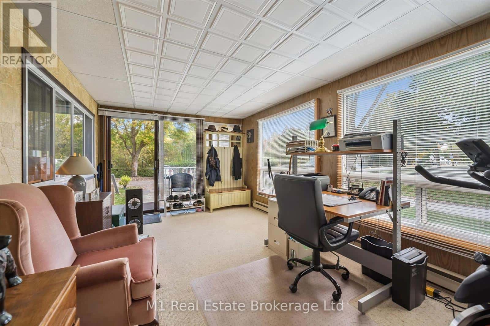 1 GRAND VISTA DRIVE — Wellington North, Ontario - Photo 4 of 44