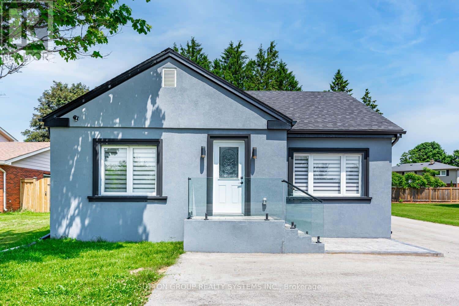 18493 HURONTARIO STREET — Caledon (Caledon Village), Ontario - Photo 3 of 39