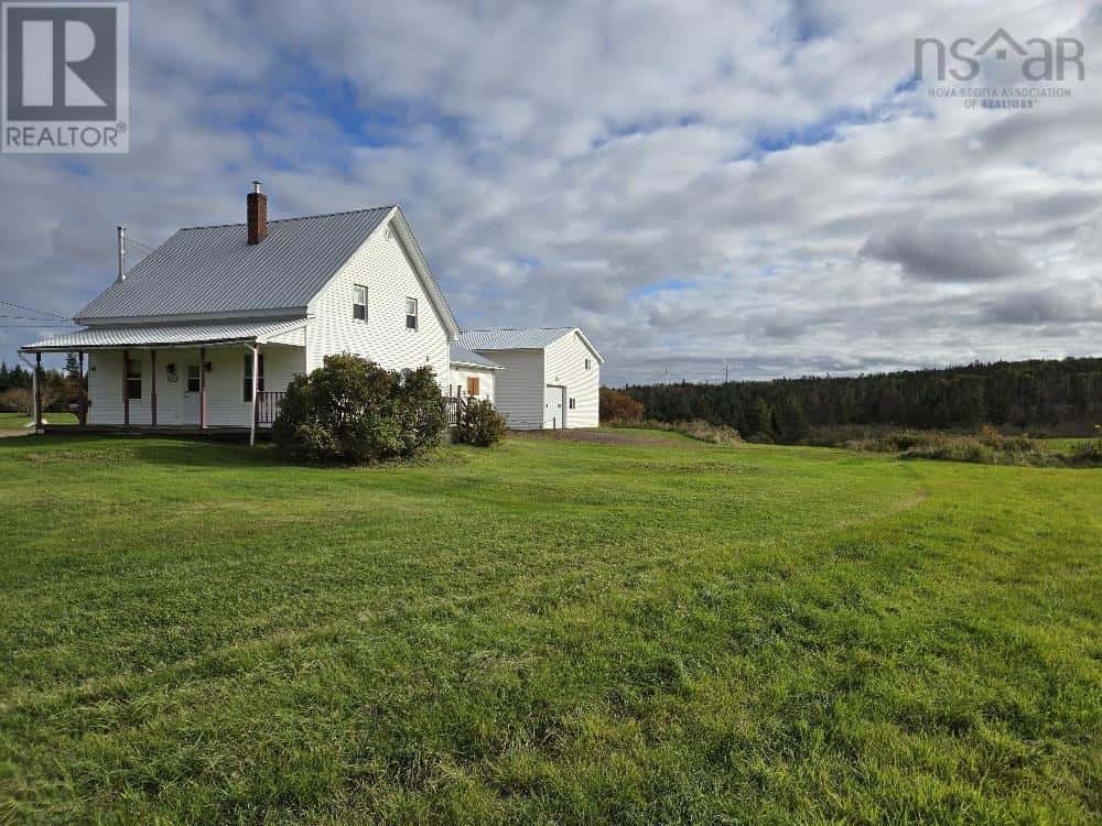 270 Fraser Road — Harmony, Nova Scotia - Photo 3 of 32