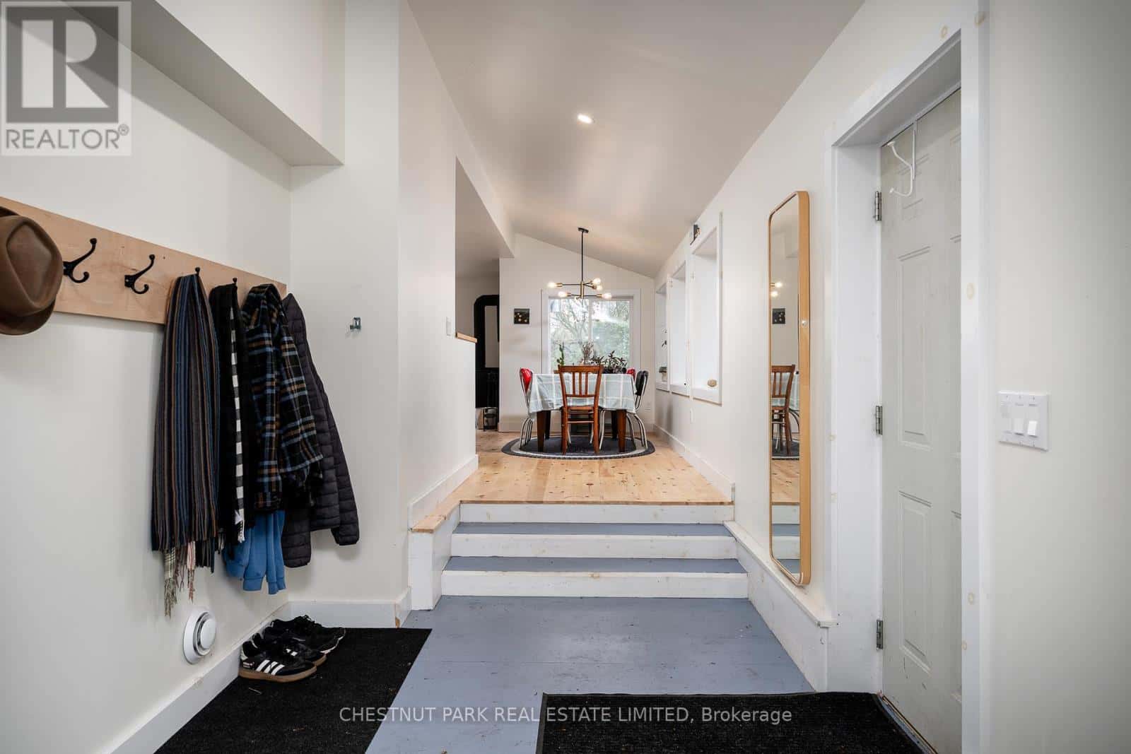 206 STINSON BLOCK ROAD — Prince Edward County (Hillier Ward), Ontario - Photo 4 of 38