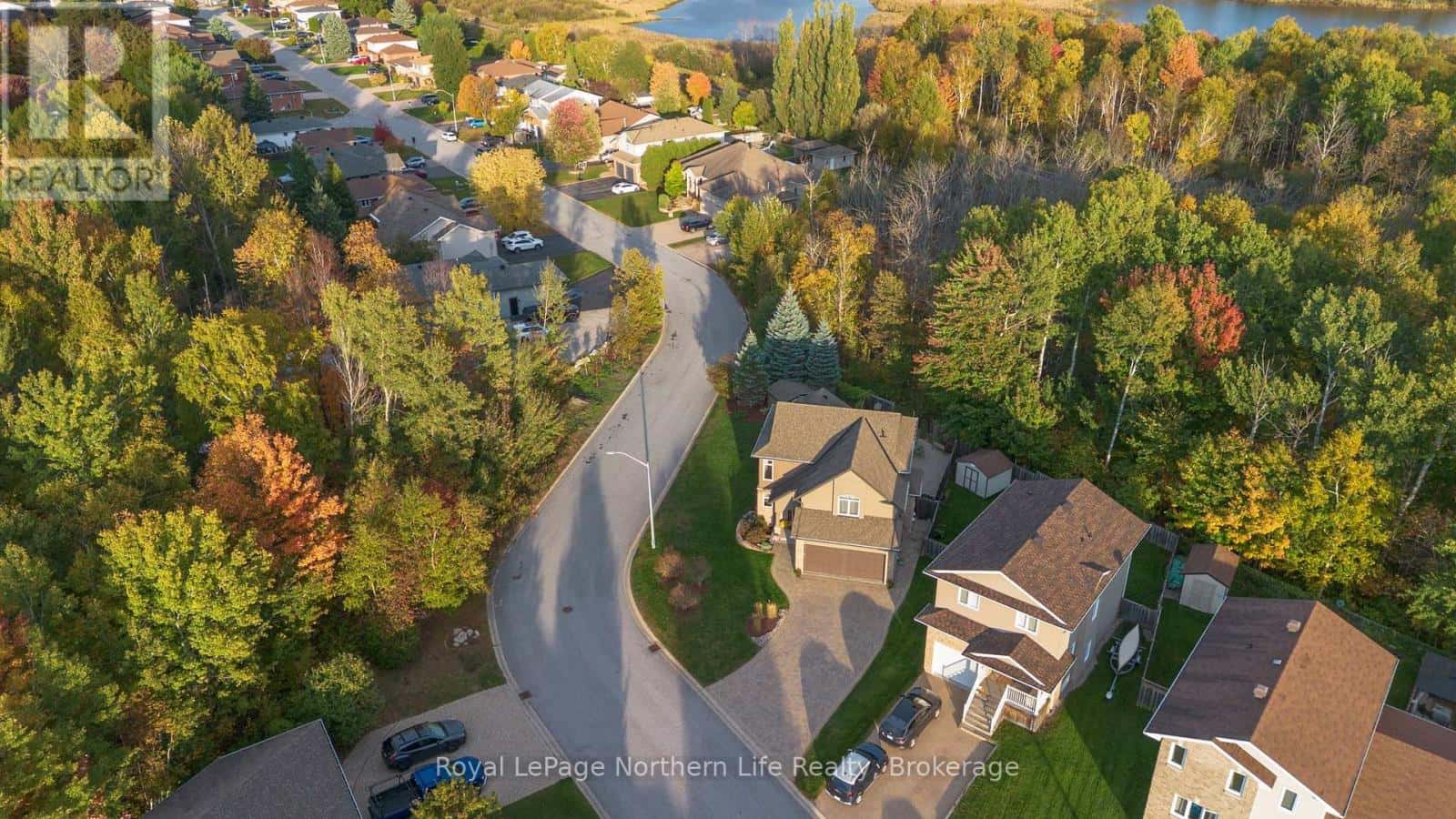 171 KINGSWAY AVENUE — North Bay (Birchaven), Ontario - Photo 4 of 50