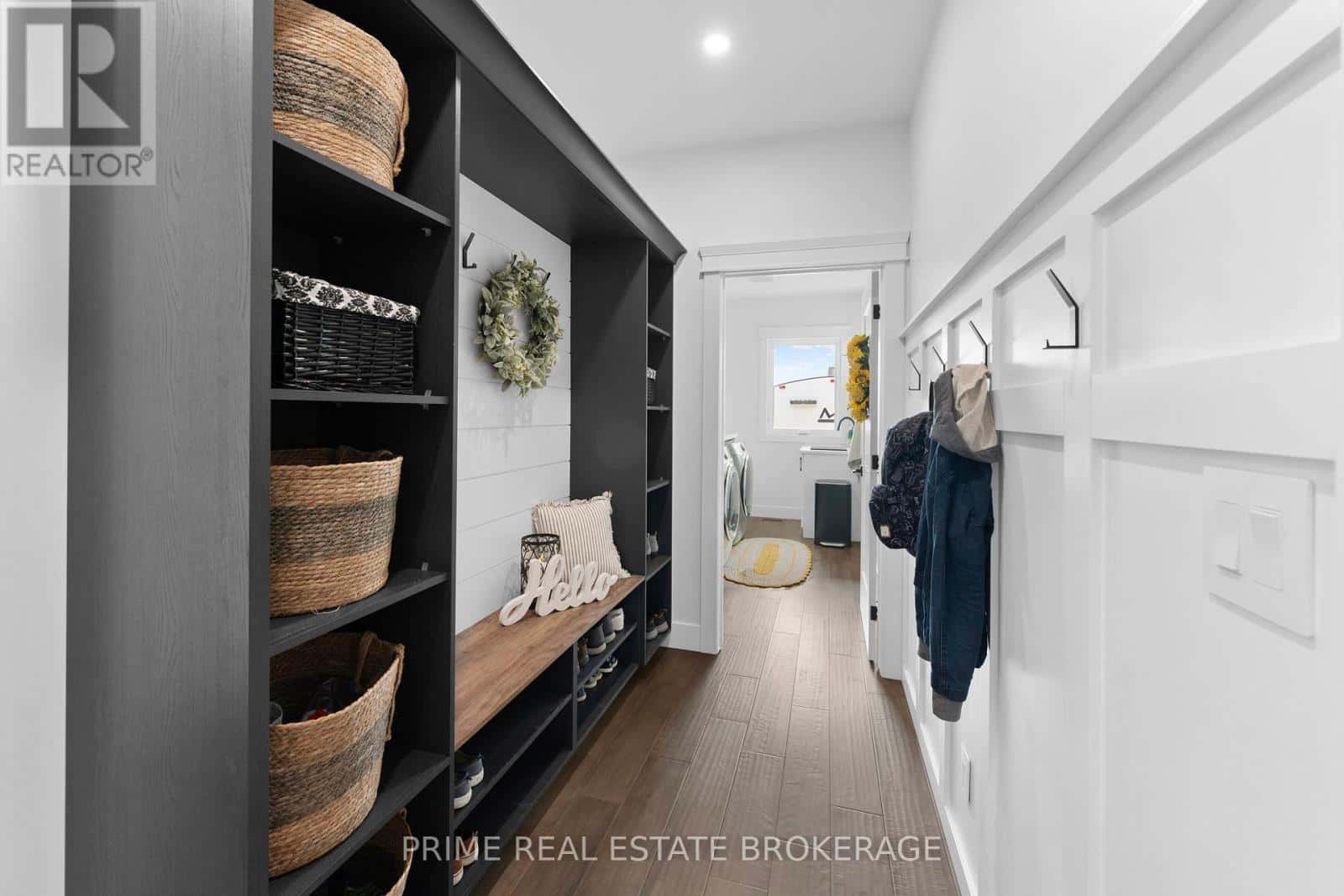 818 Oil Heritage Road