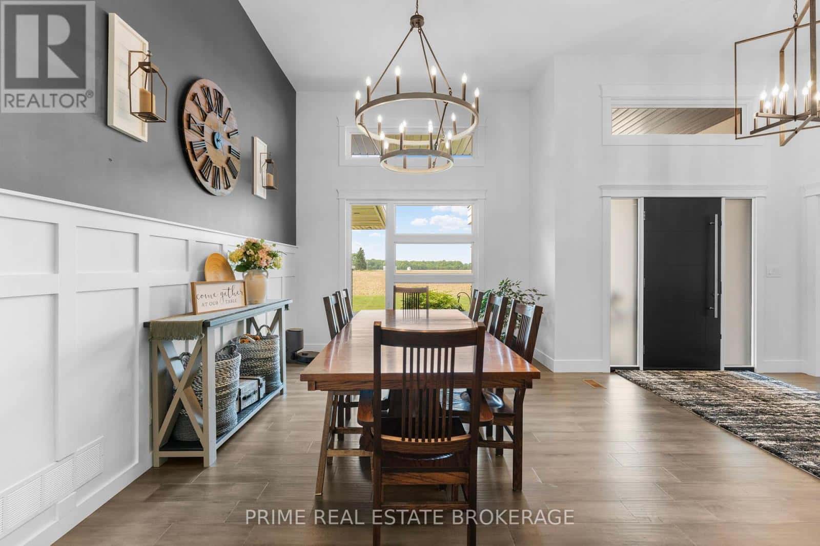 818 OIL HERITAGE ROAD — Chatham-Kent (Dresden), Ontario - Photo 5 of 34