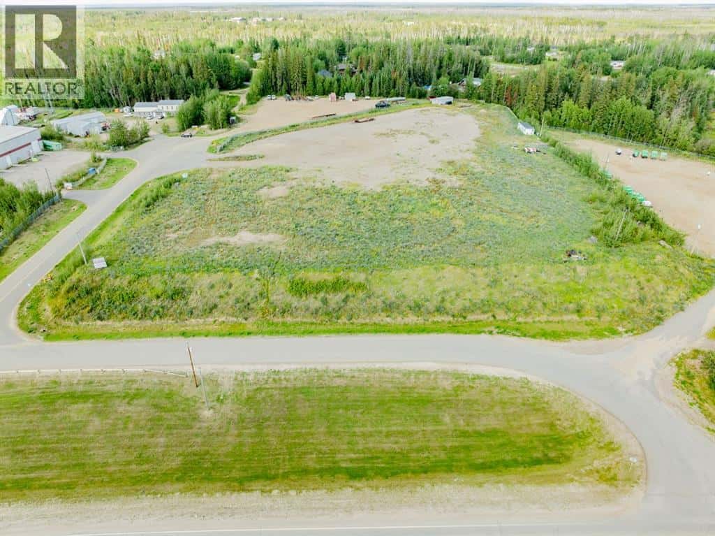 117 Oak Court — Anzac, Alberta - Photo 5 of 5