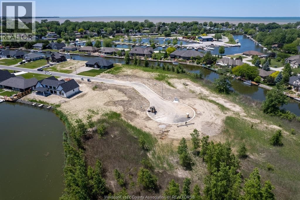 19120 HAVEN AVENUE — Lighthouse Cove, Ontario - Main photo