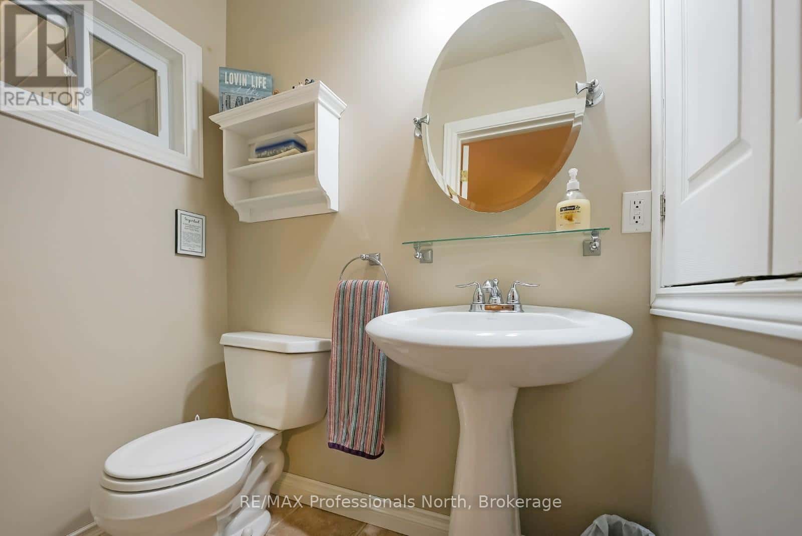 2598 GLAMORGAN ROAD — Highlands East (Glamorgan), Ontario - Photo 2 of 50