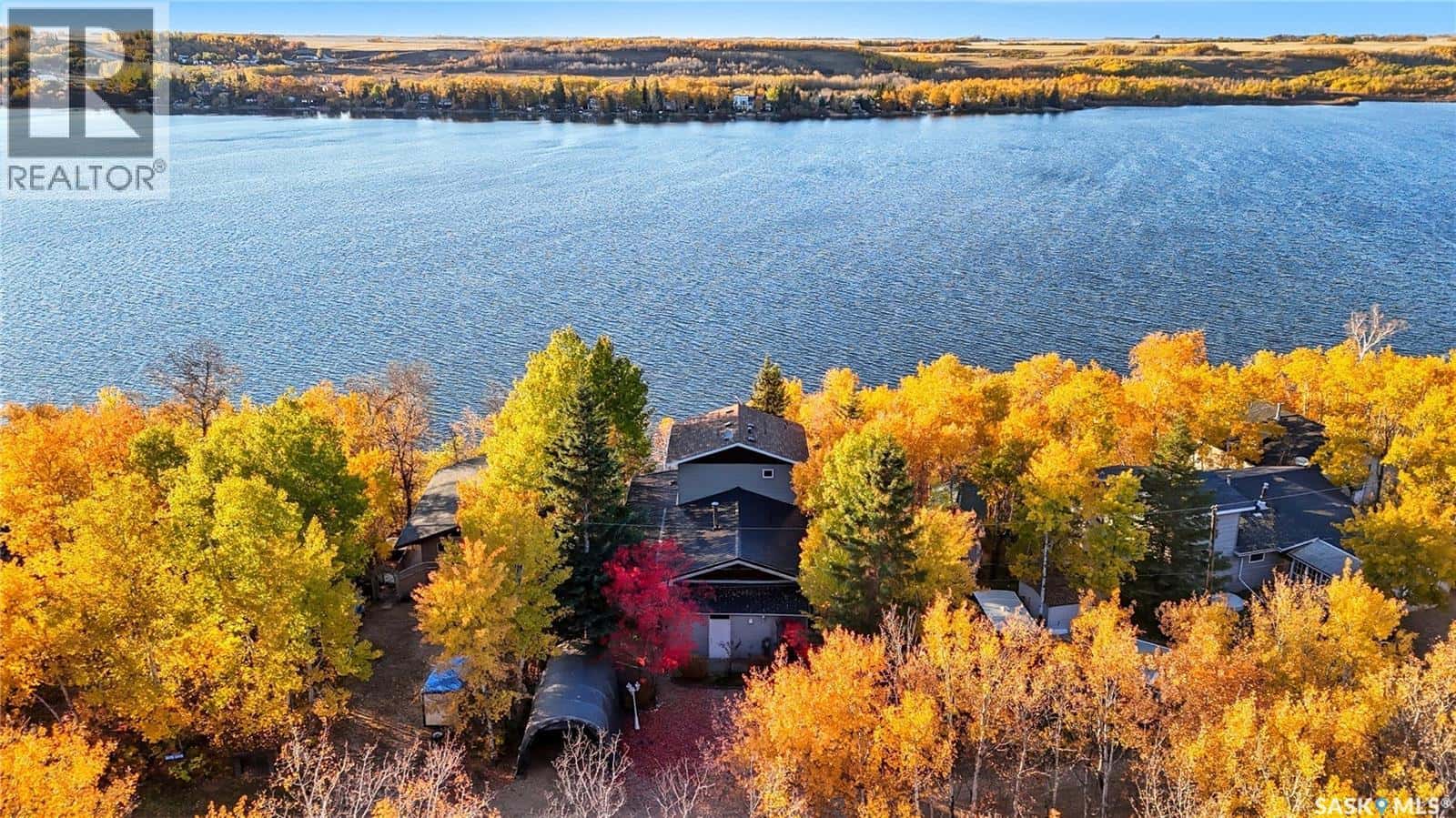 3417 Nickorick Beach Road East — Hoodoo Rm No. 401, Saskatchewan - Photo 4 of 50