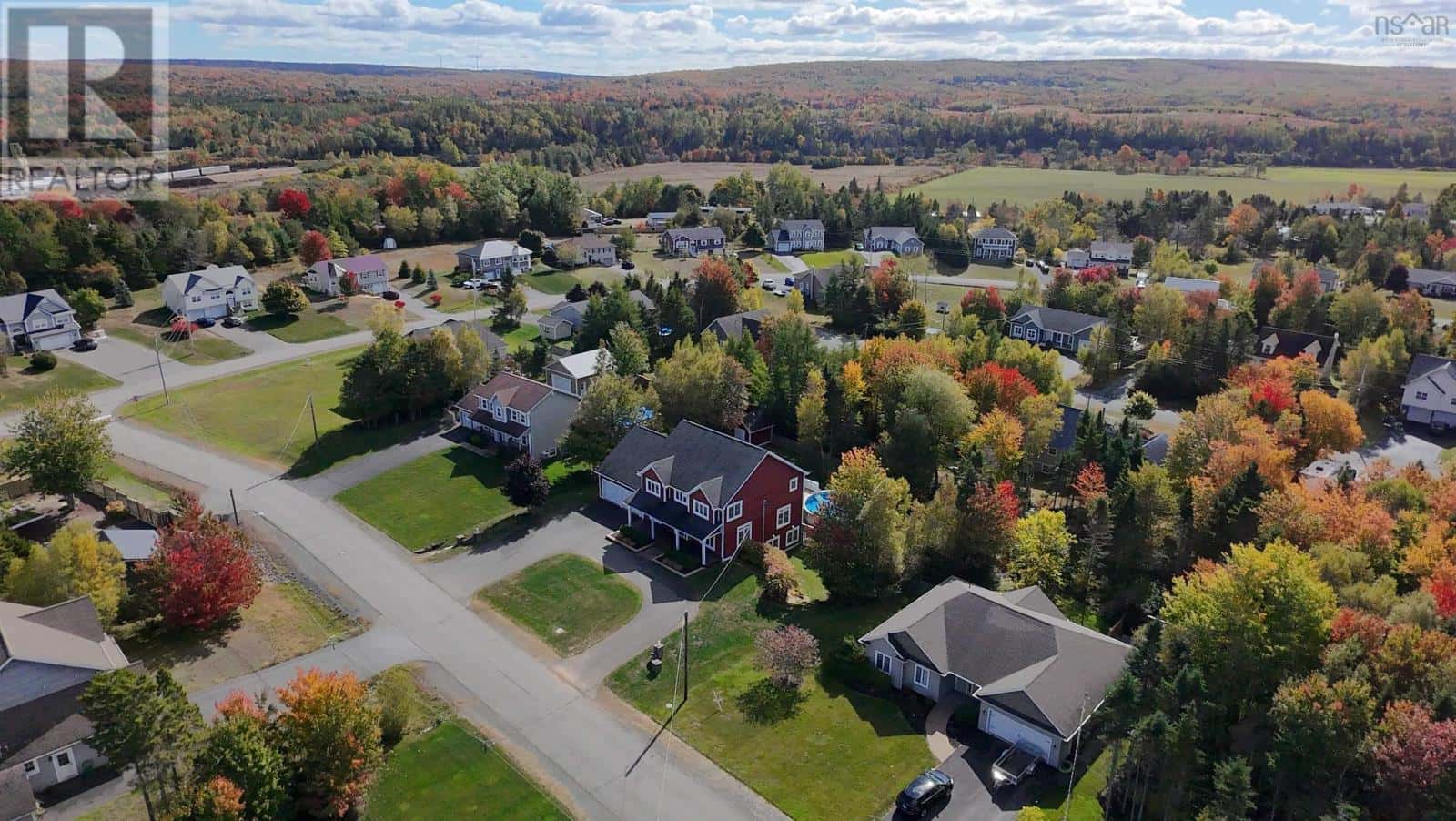 26 Cambridge Drive — Valley, Nova Scotia - Photo 3 of 38