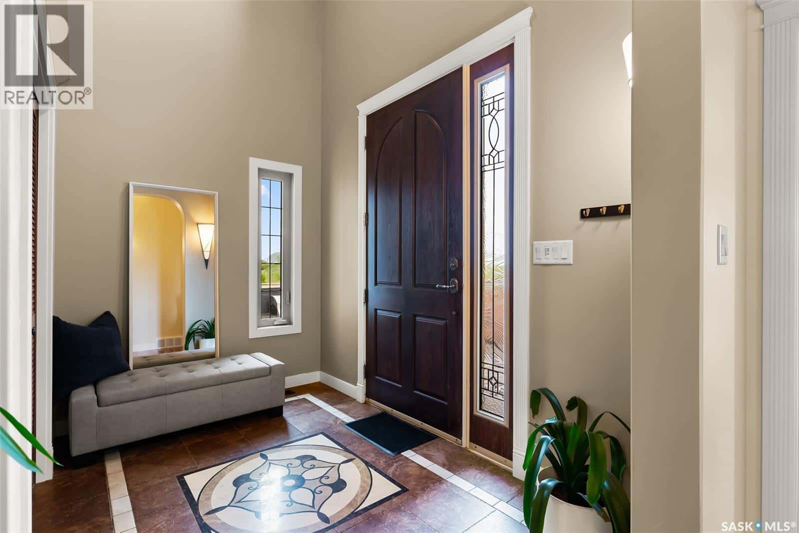 26 Longman DRIVE — Longlaketon Rm No. 219, Saskatchewan - Photo 2 of 50