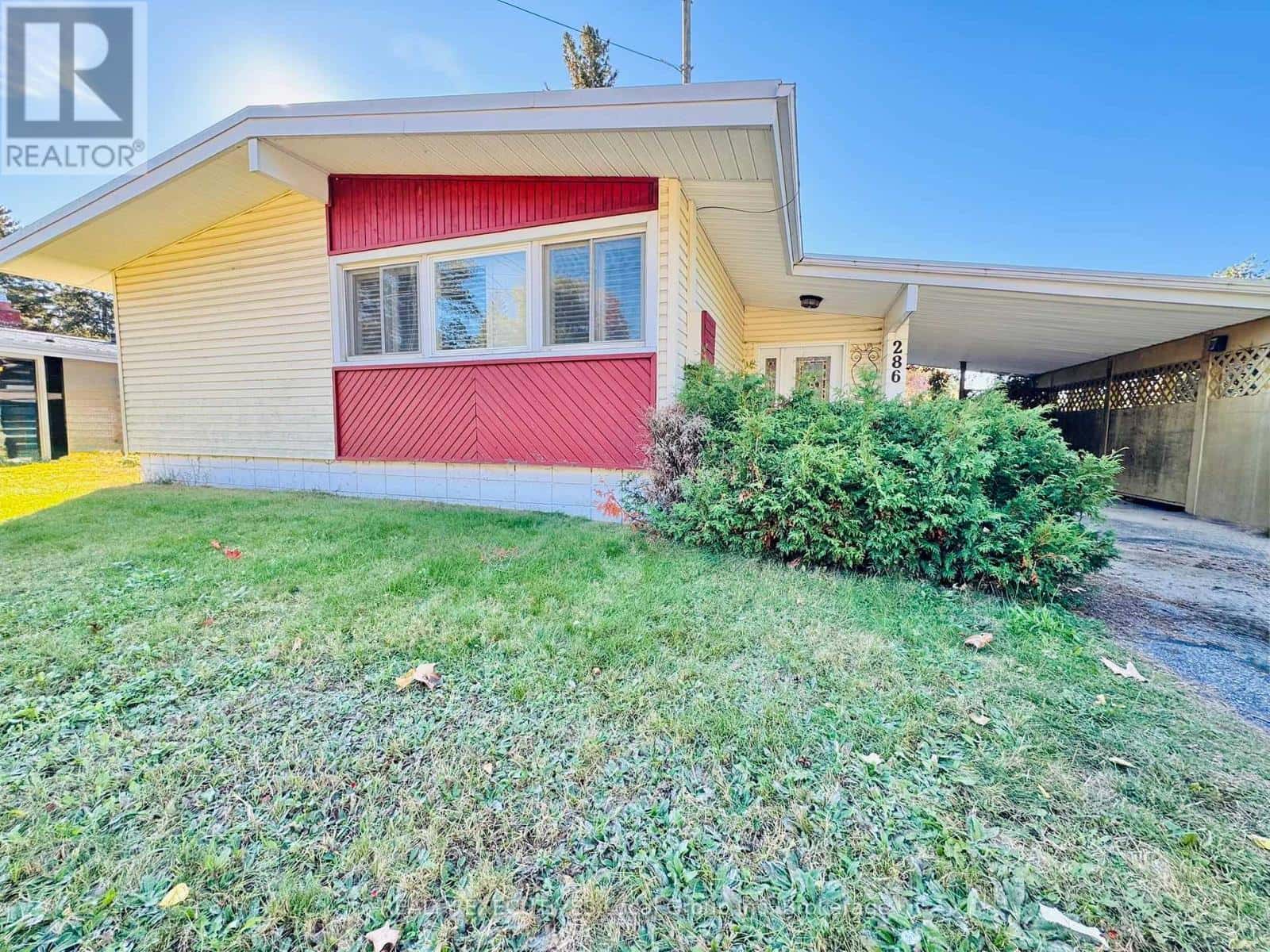 286 LEONARD STREET — North Bay (College Heights), Ontario - Photo 2 of 28