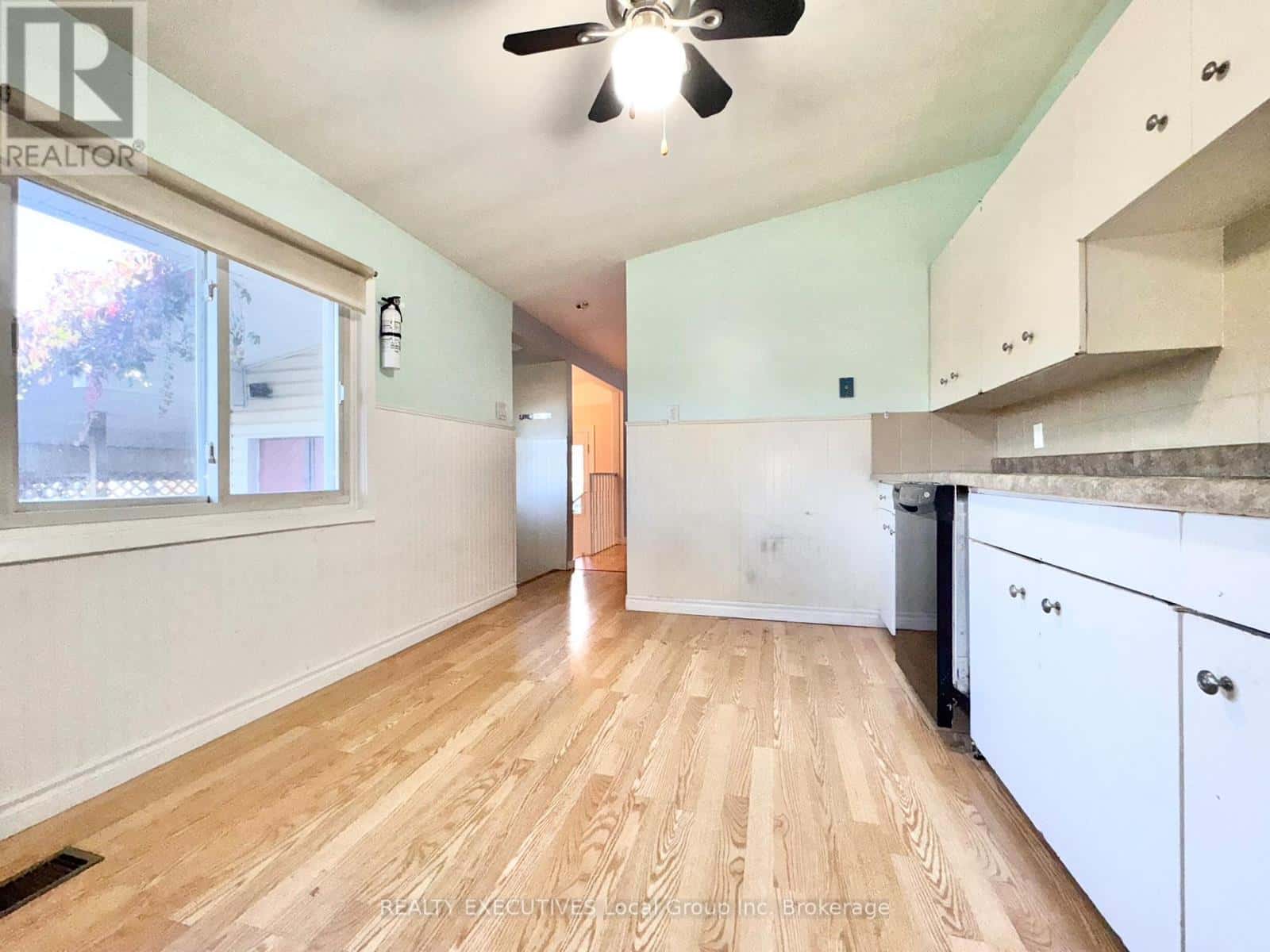 286 LEONARD STREET — North Bay (College Heights), Ontario - Photo 3 of 28