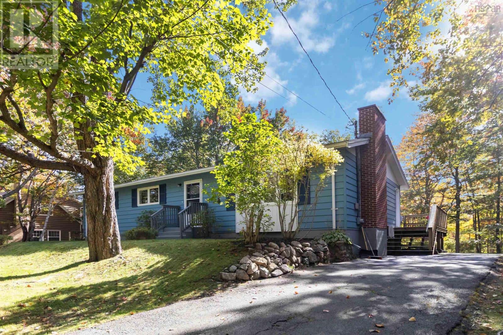 127 White Birch Drive — Upper Tantallon, Nova Scotia - Photo 4 of 46