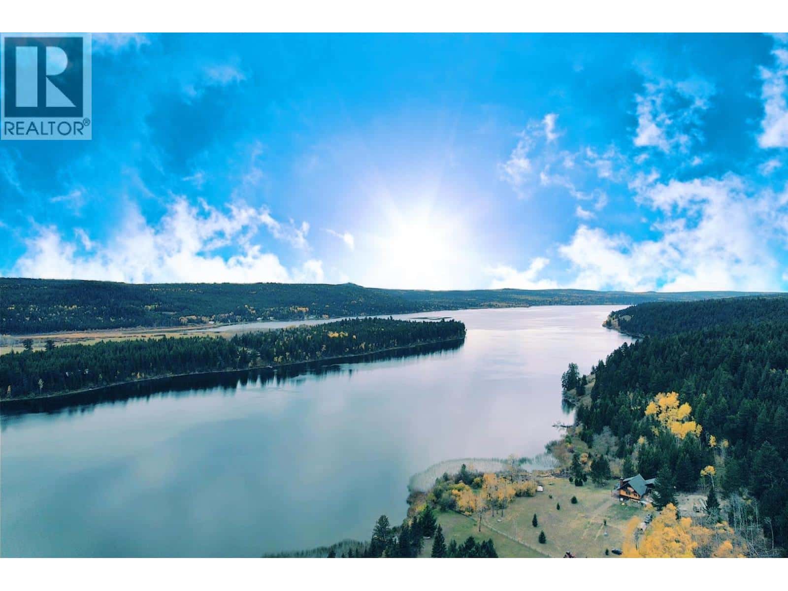 6656 NORTH SHORE HORSE LAKE ROAD — Horse Lake, British Columbia - Photo 2 of 26