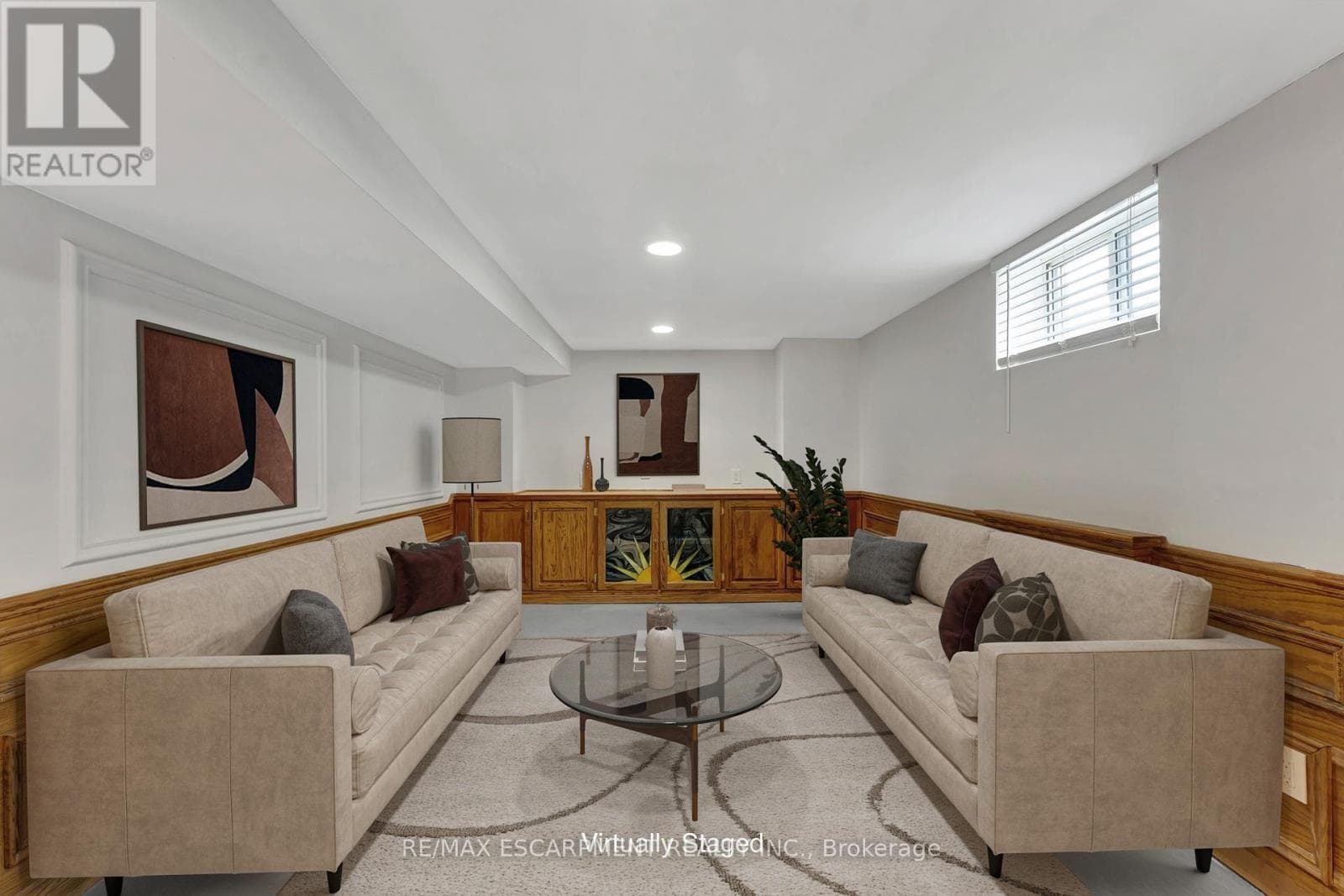 131 EAST 42ND STREET — Hamilton (Sunninghill), Ontario - Main photo