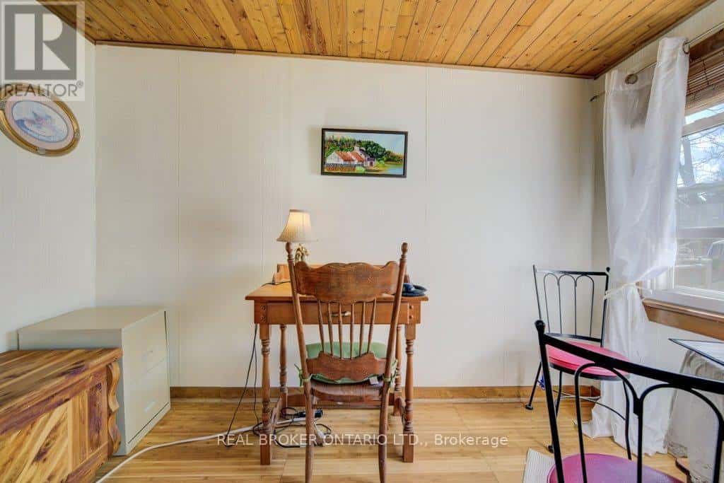 458 Upper Wentworth Street