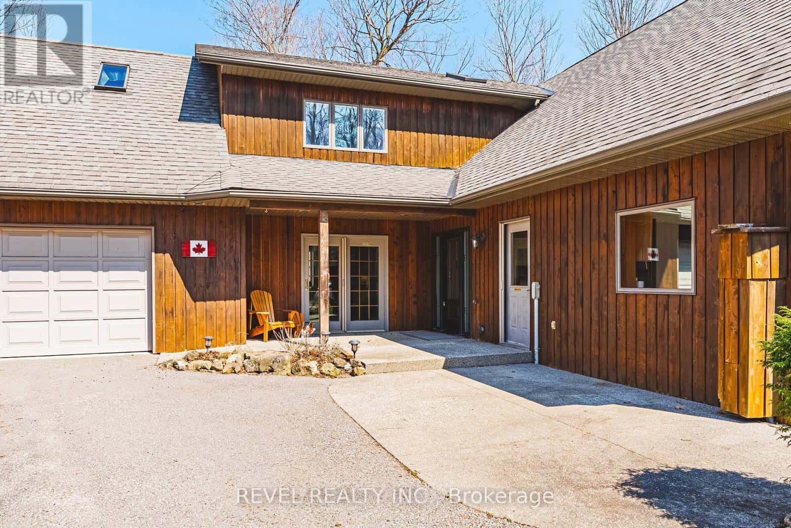 1325 3 SIDE ROAD — Milton (Campbellville), Ontario - Photo 3 of 49